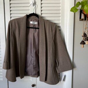 NWT - Jones Studio Blazer - Size 14 - Stretchy!